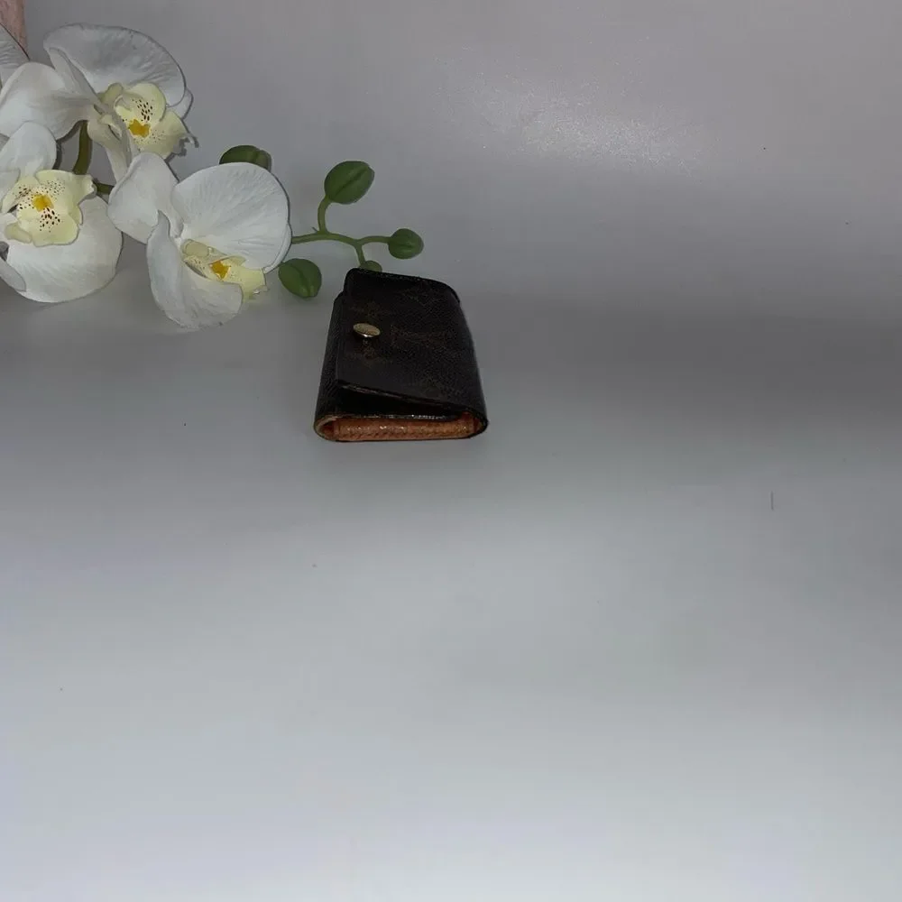 Louis Vuitton Monogram 4 Key Wallet